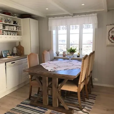 Restaurert Nordlandshus בית נופש